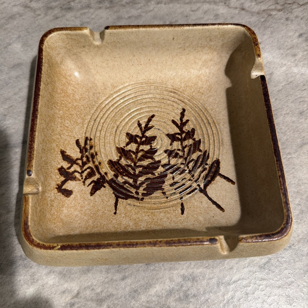 Vintage MCM 1960s Pottery Craft‎ Treasure Craft Ashtray Tree Design USA